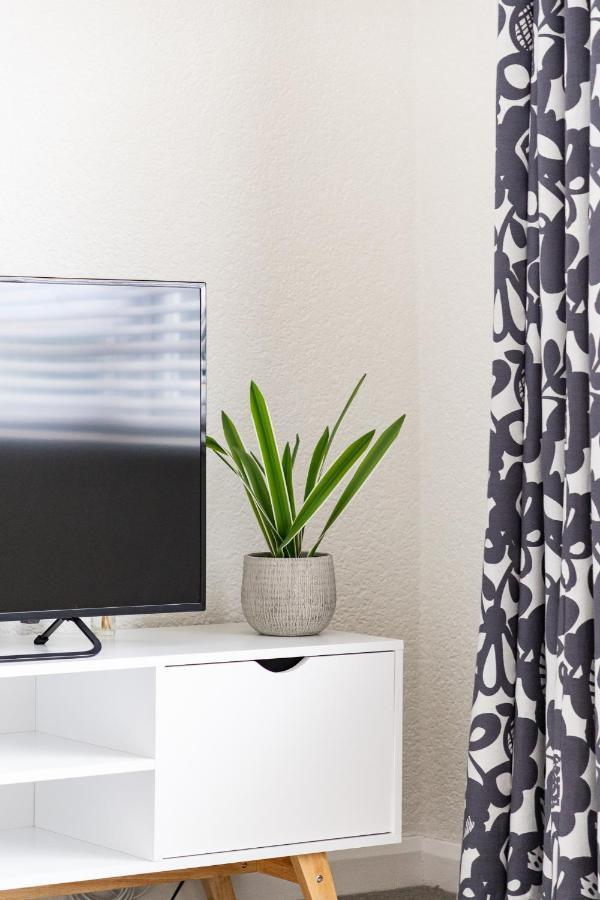 Apartment Chatsworth Riverscape: Gannel View Near Newquay Beaches *