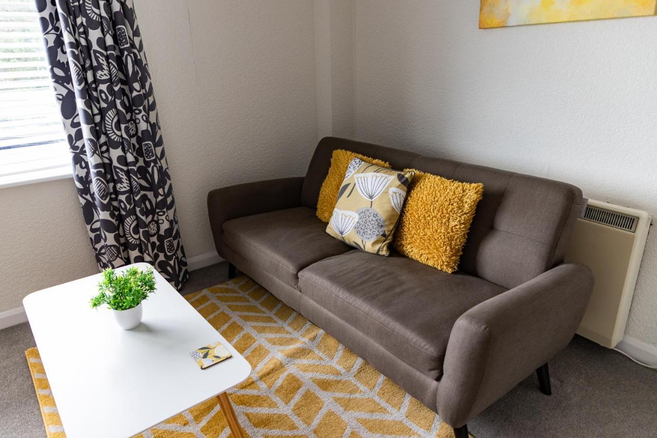 Apartment Chatsworth Riverscape: Gannel View Near Newquay Beaches *