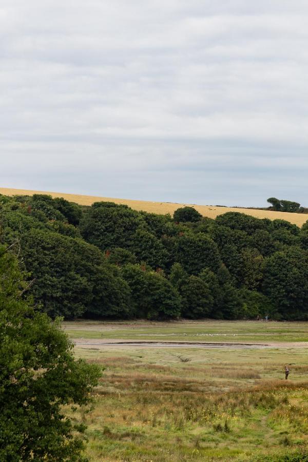 Chatsworth Riverscape: Gannel View Near Newquay Beaches Apartment *